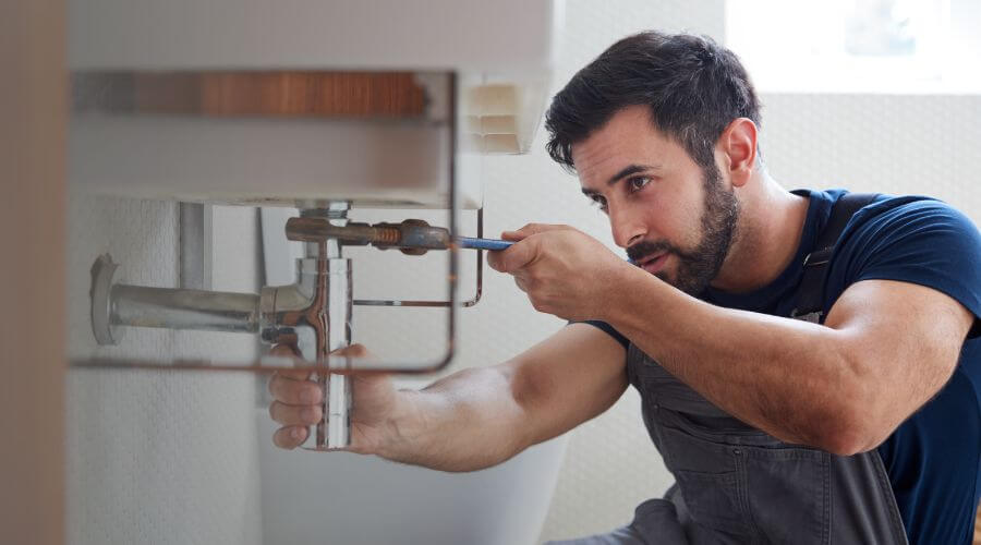 Professional water heater repair in Malcom, IA